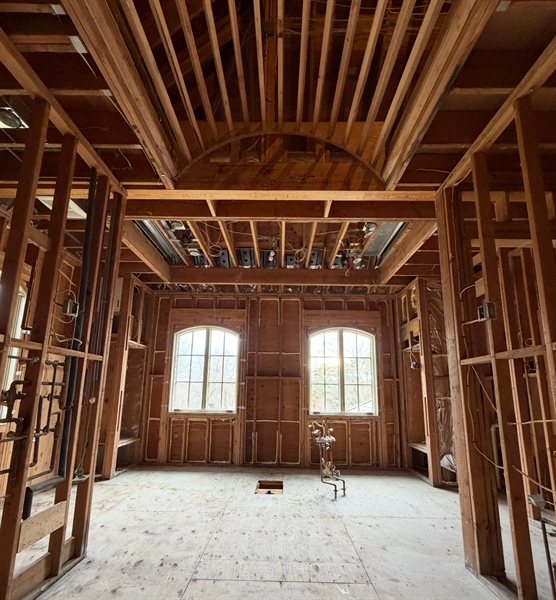 Why Goodelman Demolition’s Full-Service Approach Saves You Time, Money, and Headaches